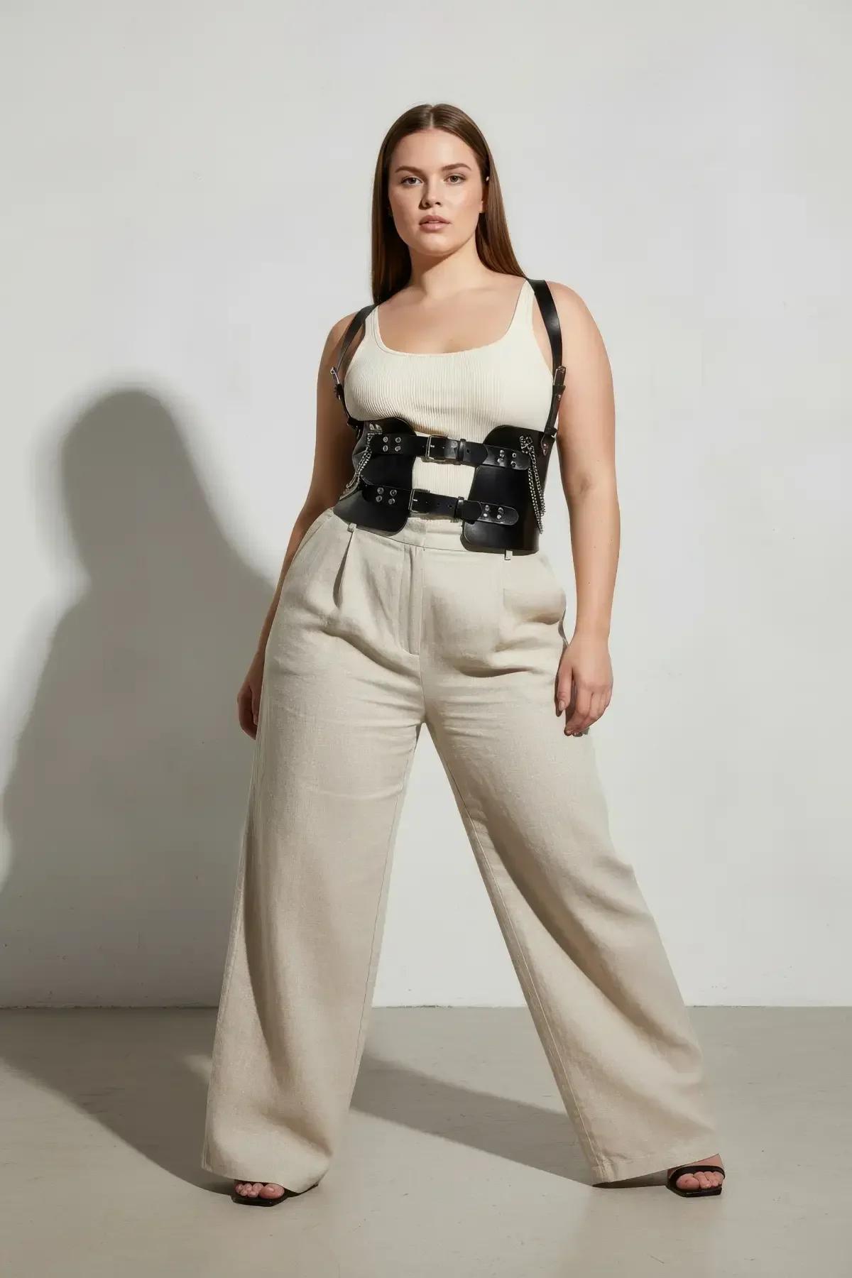 side angle black underbust harness with adjustable shoulder straps and wide structured panels