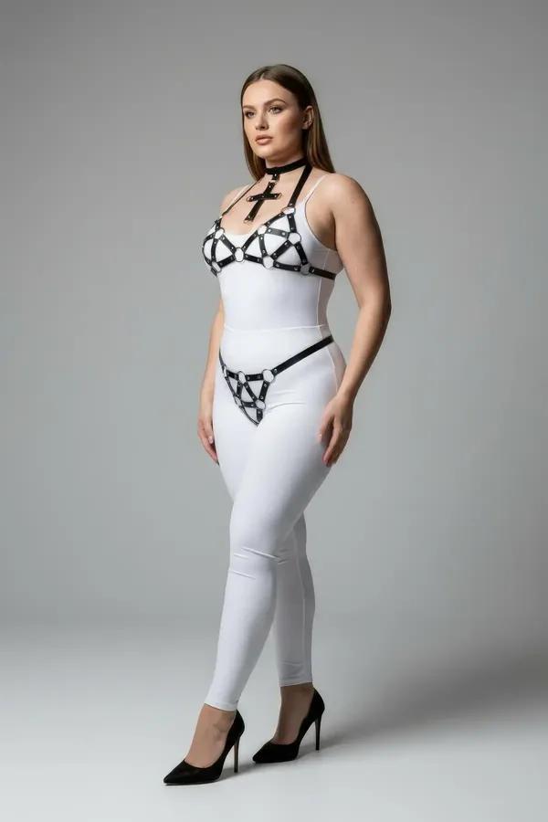 büyük beden siyah vegan deri harness takım gümüş O-halka detaylı göğüs ve bel parçası geometrik tasarım