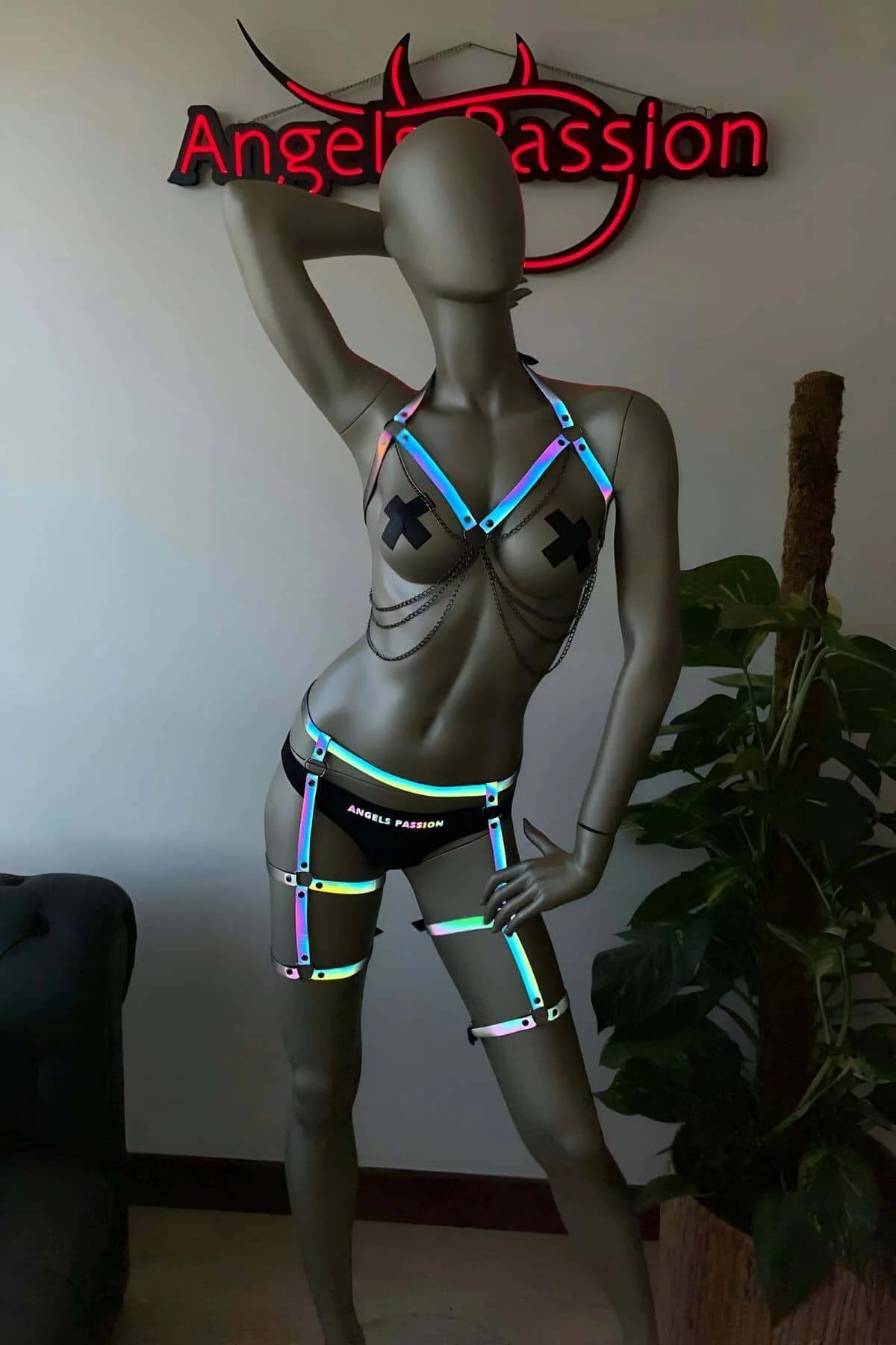 bacak harnesi holografik bant bel bandı siyah panel uyluk çerçeveli