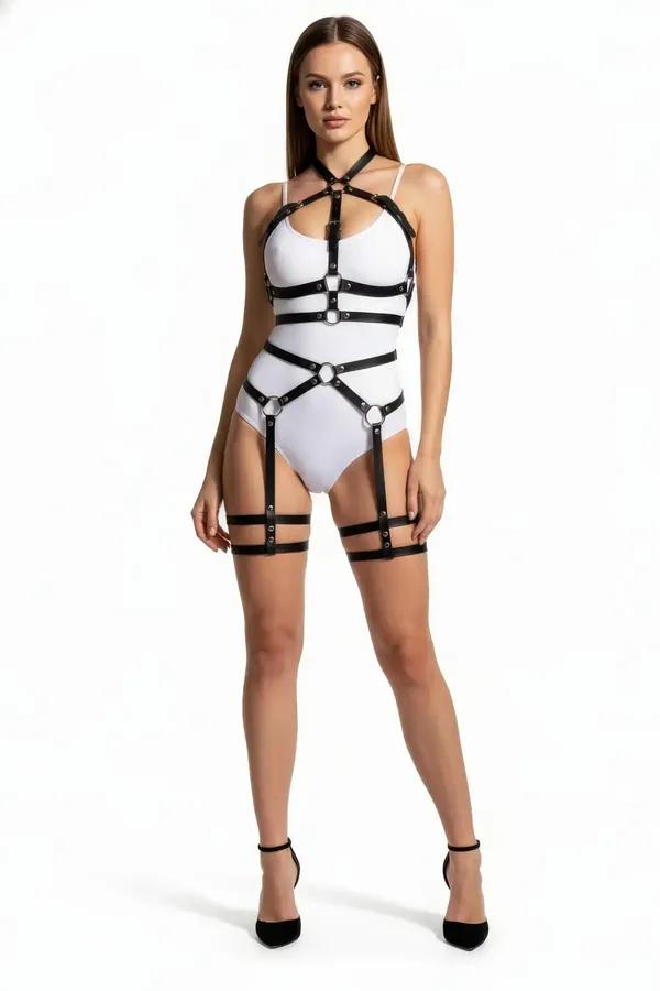 Siyah faux leather harness takım metal O-halka detaylı göğüs bel ve bacak bantlı vücut kemer seti