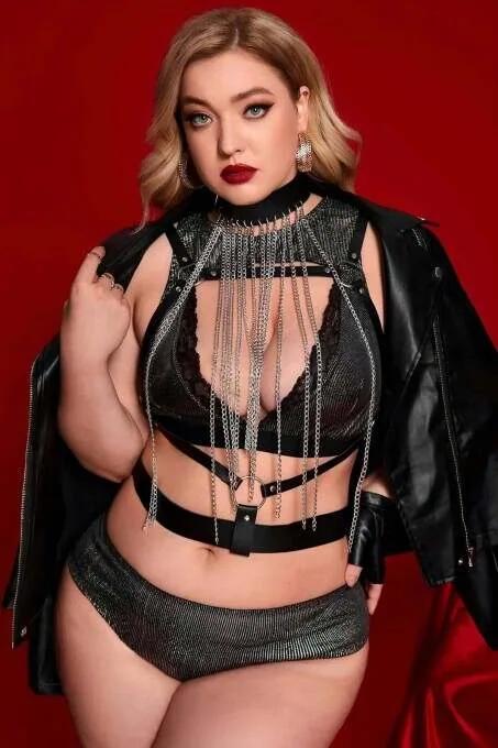 siyah suni deri göğüs harness gümüş sarkık zincir detaylı ayarlanabilir bant plus size model