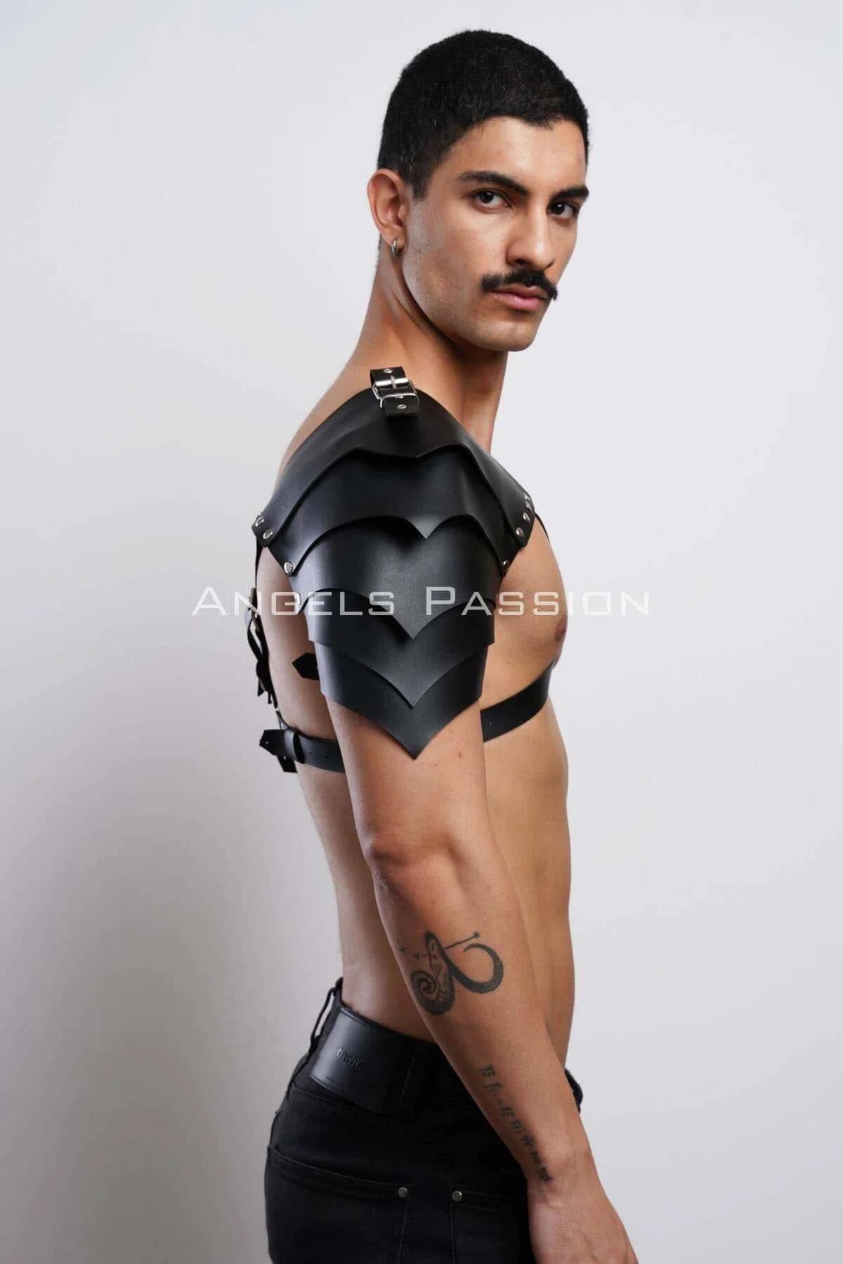 siyah tek omuz harness festival cosplay kostüm tam vücut görünüm