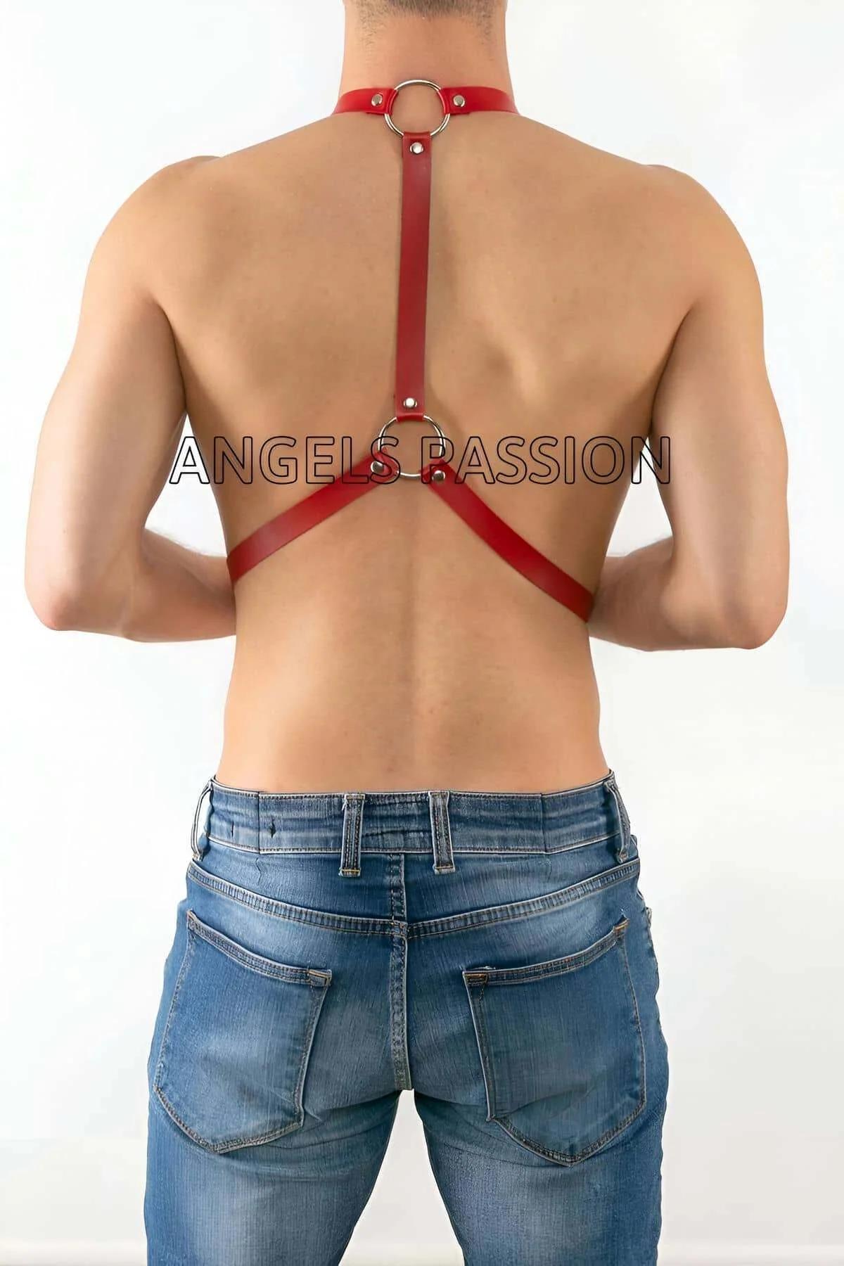 kırmızı PU deri erkek harness omuz bantları ve gümüş metal toka detayı