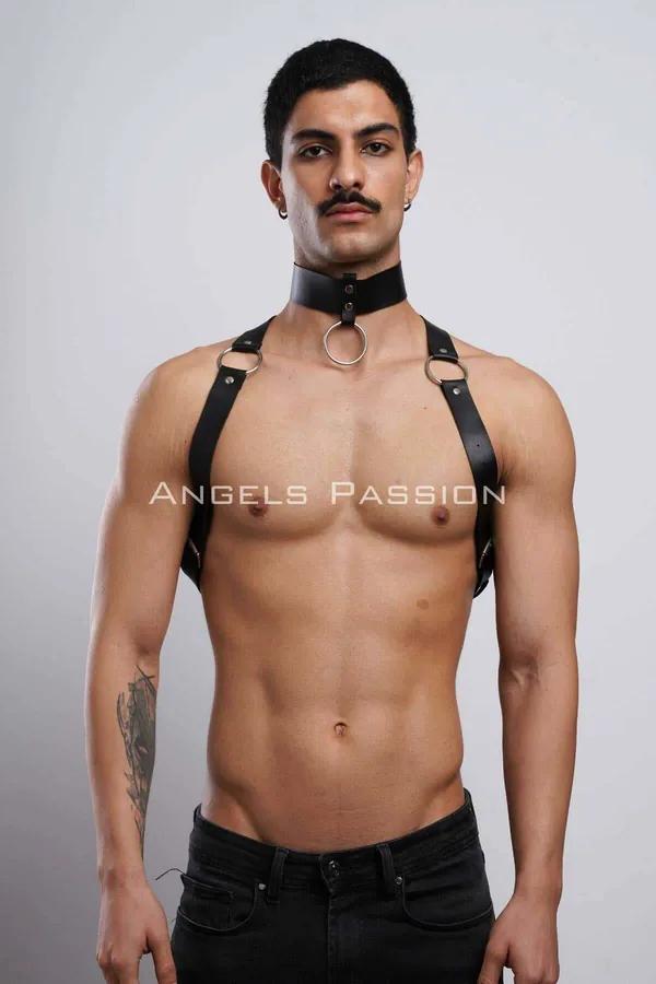 erkek siyah vegan deri choker ve göğüs harness seti altın O-ring detaylı parti giyim
