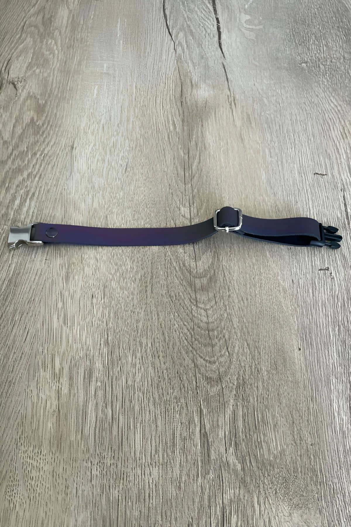 Lacivert mavi reflektörlü kedi tasması ayarlanabilir band uzunluğu 20–32 cm