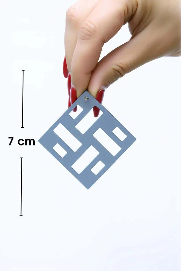 lazer kesim siyah kare küpe geometrik ızgara desenli mat vegan deri yaklaşık 4,5 cm