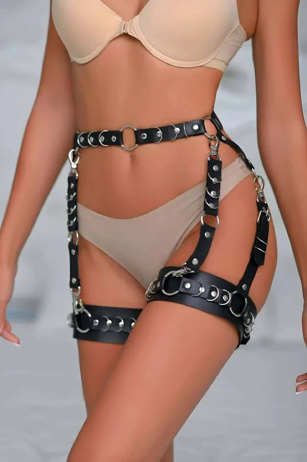 Siyah vegan deri jartiyer harness gümüş O-halkalar ve çıtçıt karabina tokalar çift uyluk bandı