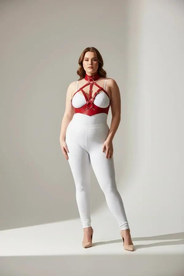 büyük beden kırmızı vegan deri harness takım boyunluk yaka ve O-halka metal donanımlı