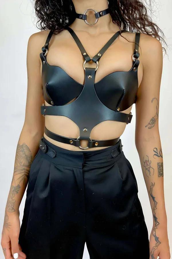 siyah vegan deri sütyen harness ve choker set gümüş O-ring donanım festival kıyafeti