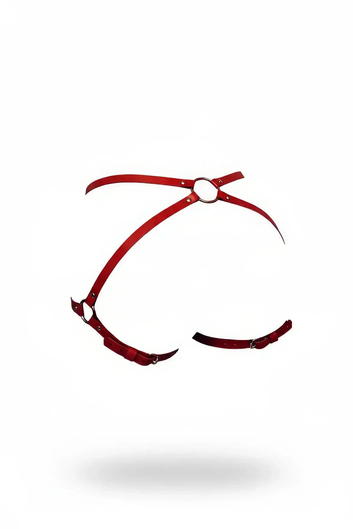 kırmızı suni deri O-ring harness vücut aksesuarı krom metal toka ve bacak bandı