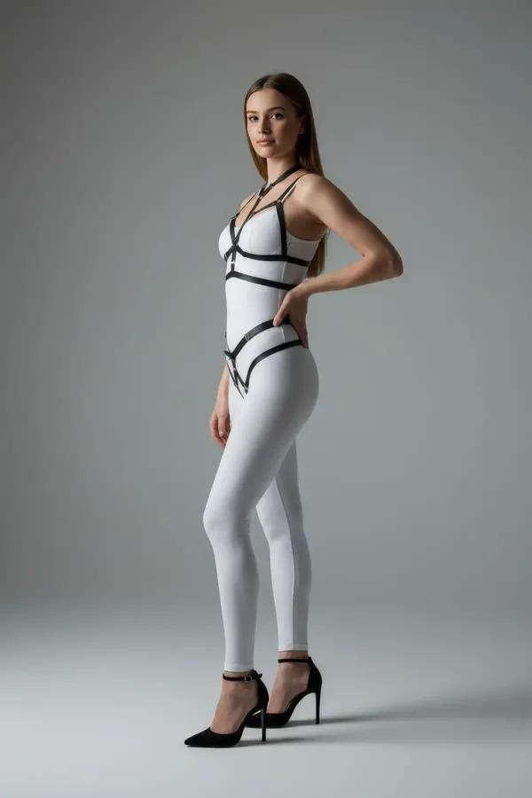 siyah vegan deri bantlı vücut harness takımı gümüş toka geometrik kafes göğüs bel aksesuar