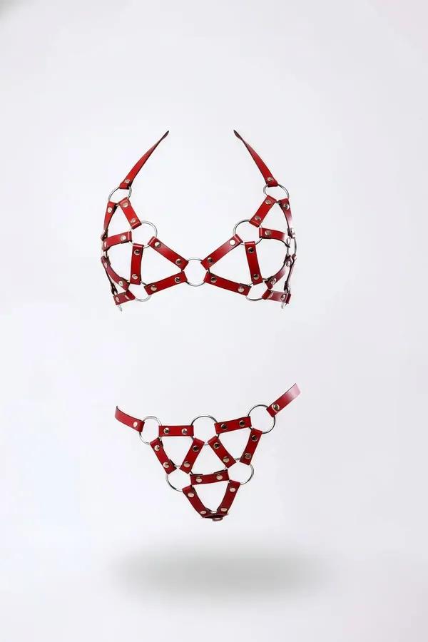 kırmızı vegan deri harness takım gümüş metal O-halka detaylı üst ve alt parça seti