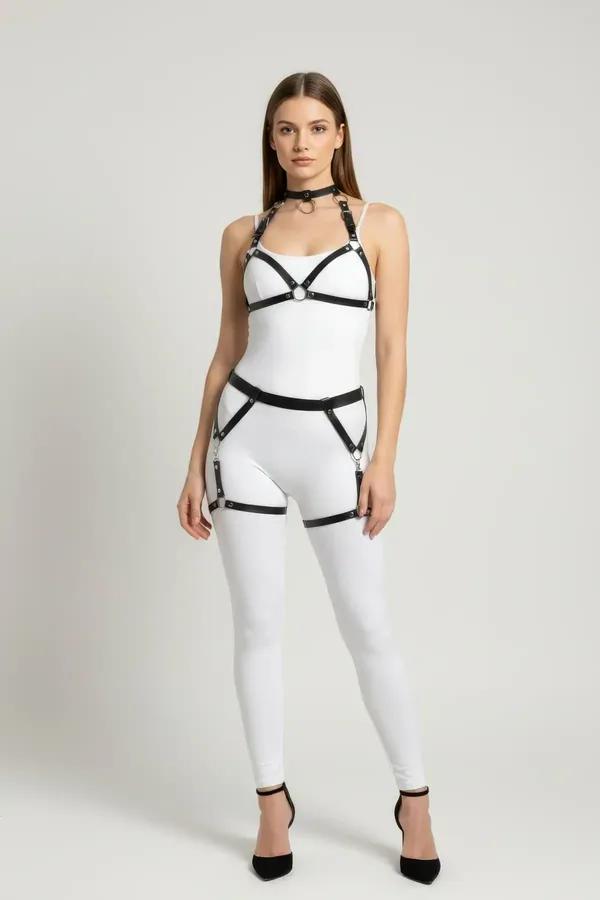 siyah vegan deri harness takım gümüş metal O-halka detaylı choker göğüs bel ve uyluk bantları