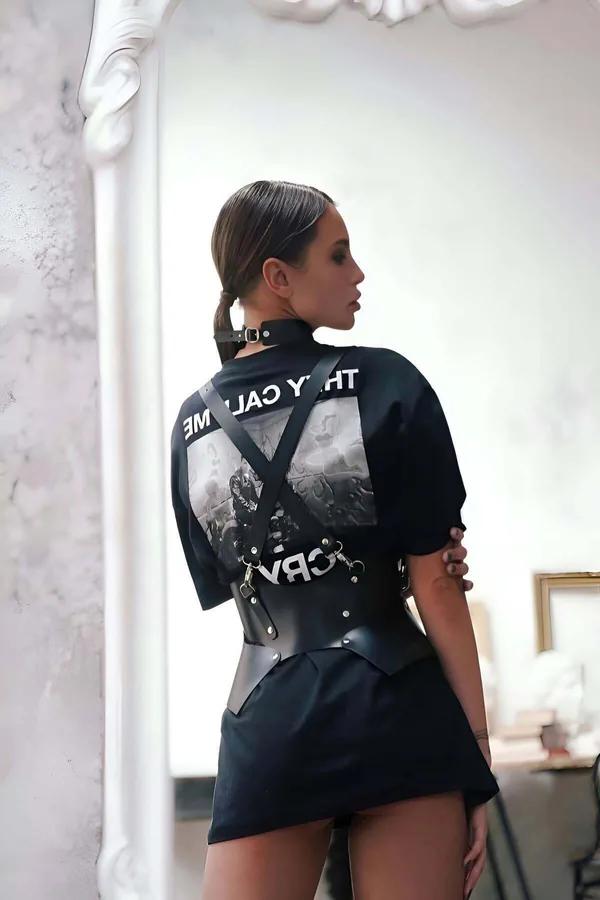 siyah suni deri beden kemeri ve choker boyunluk ikili set metal perçin toka detaylı