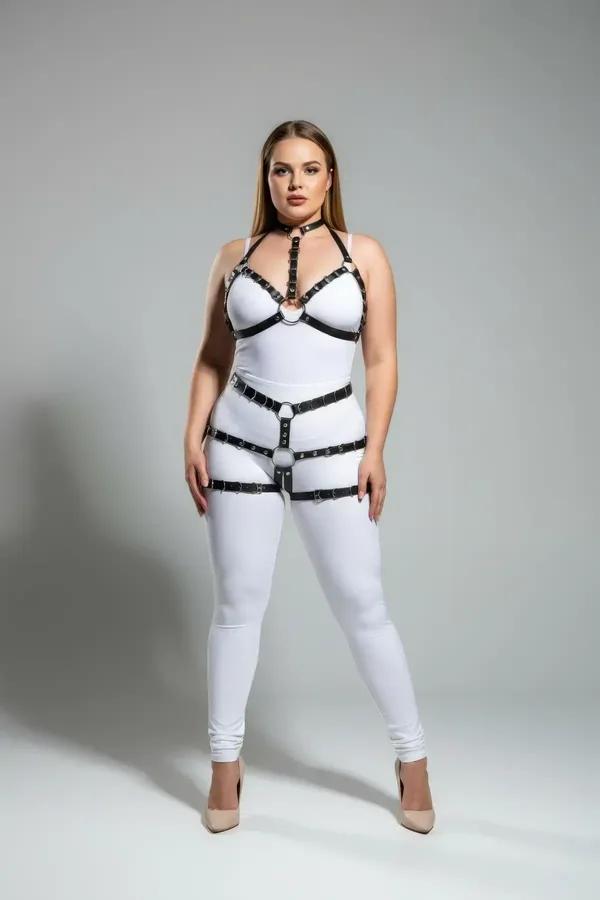 büyük beden siyah vegan deri görünümlü tam vücut harness takımı gümüş O-ring toka ve uyluk bandıyla
