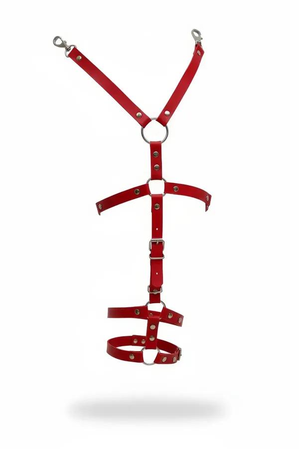 Kırmızı suni deri jartiyer harness tokalı vücut aksesuarı gümüş O-halka ve perçin detaylı