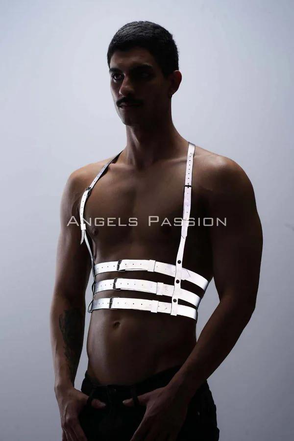reflektörlü beyaz bantlı erkek göğüs harness clubwear, 3 yatay bant ve boyun askısı, gunmetal metal toka