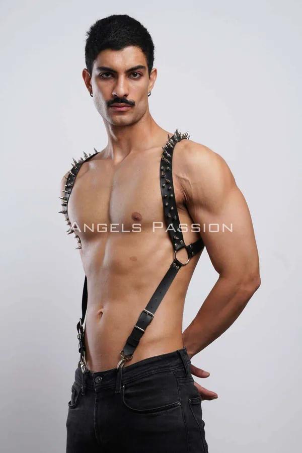 siyah vegan deri erkek göğüs harness çivi detaylı omuz bandı ve gümüş toka clubwear