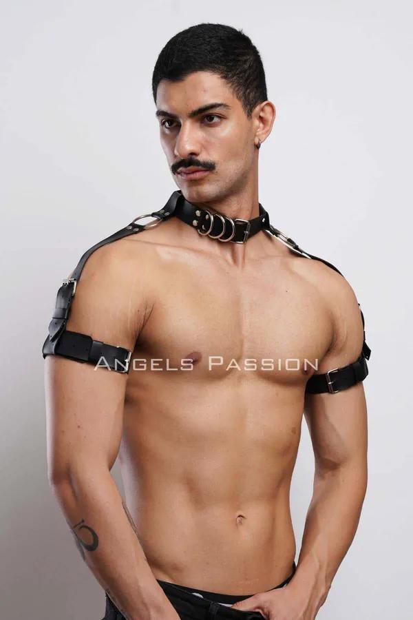 siyah vegan deri erkek harness choker gümüş O-halka ve çift kolbant omuz detayı